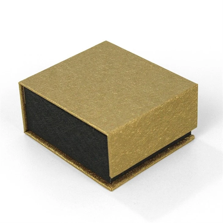 Luxury Gift Paper Cosmetic Box suppliers